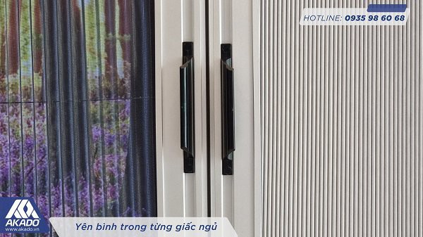 Cửa lưới chống muỗi kết hợp rèm