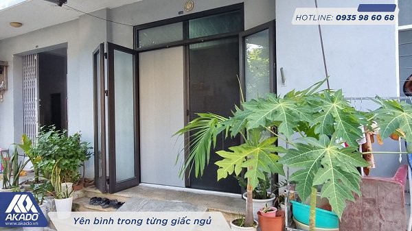 Cửa lưới chống muỗi kết hợp rèm